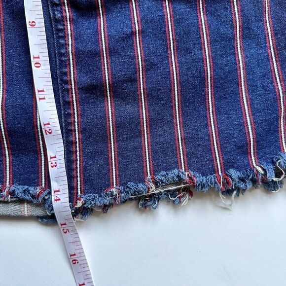 American Eagle Hi-Rise Mini Skirt Jean Stretch Blue Red Stripe Size 6 - Picture 9 of 9
